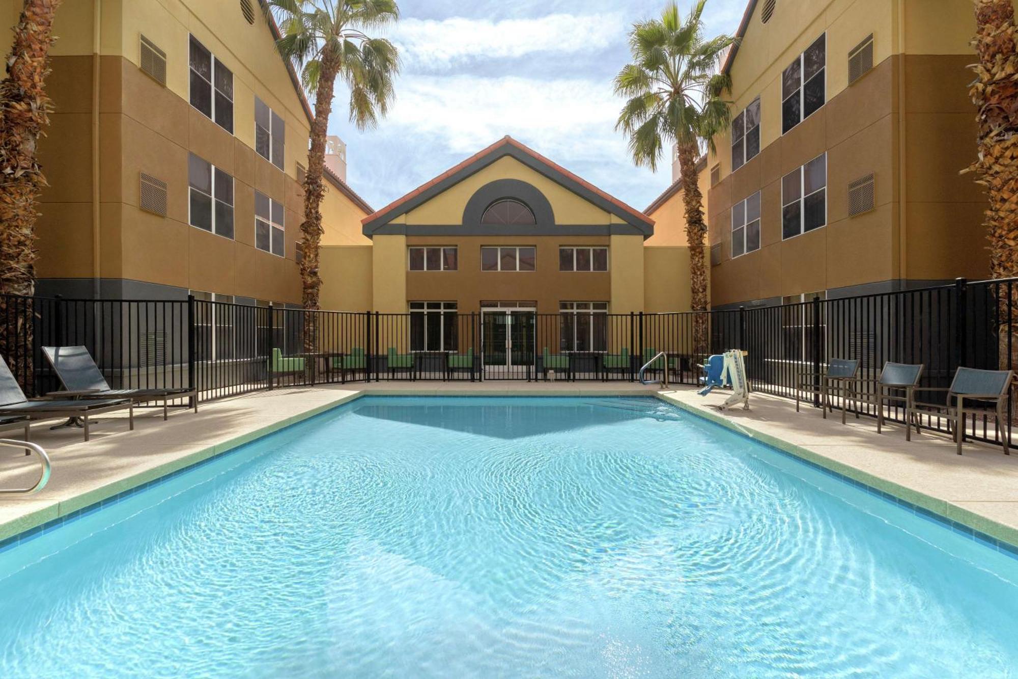 Homewood Suites By Hilton Phoenix-Chandler Exterior photo